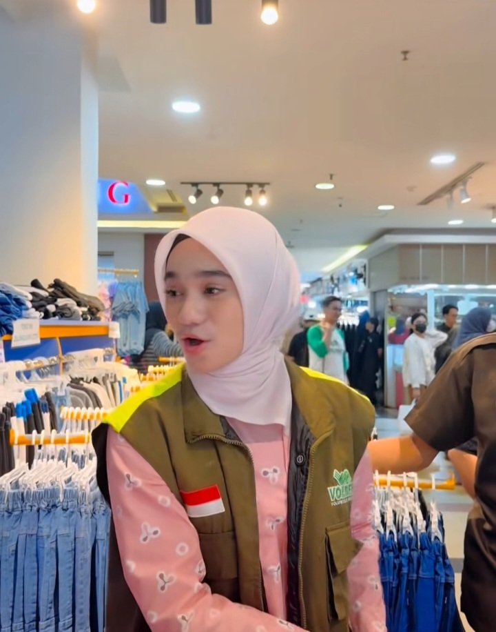 sil.ahkan tweet media