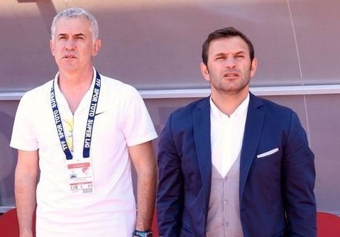 Şöyle bir dostluk lazım