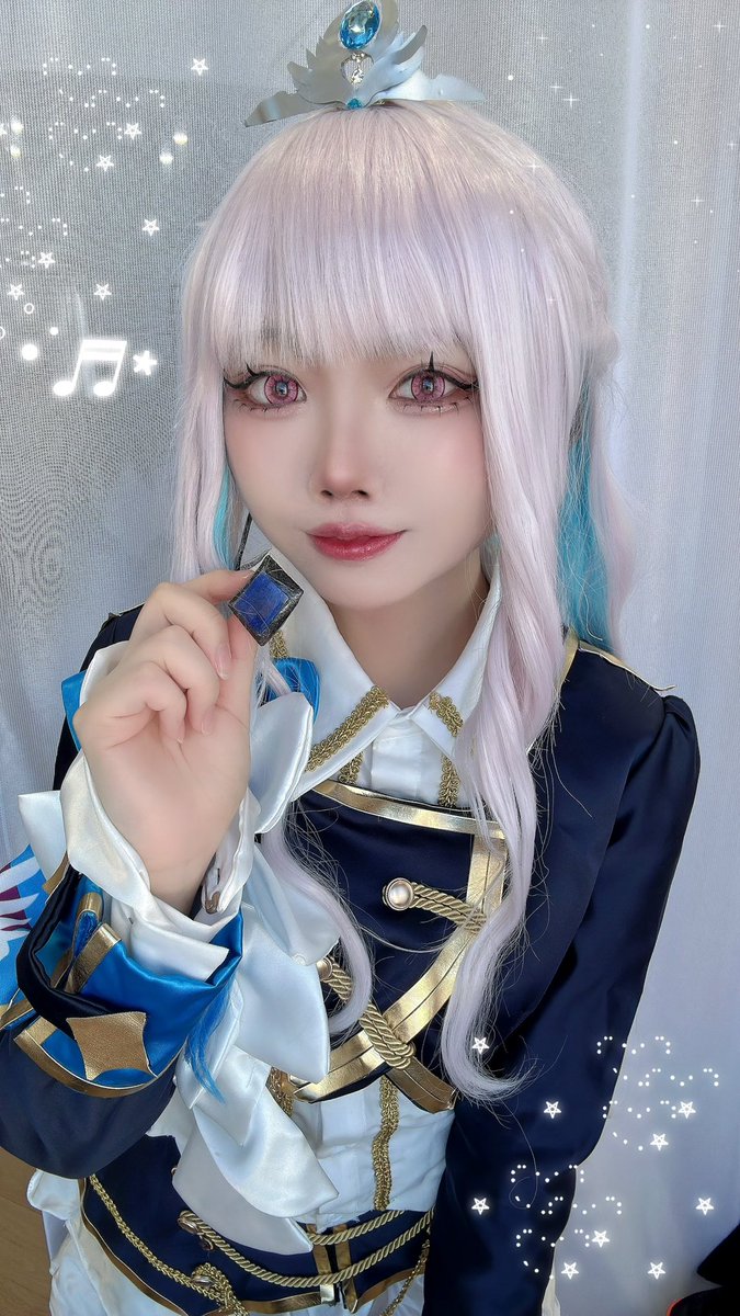 しおん tweet media