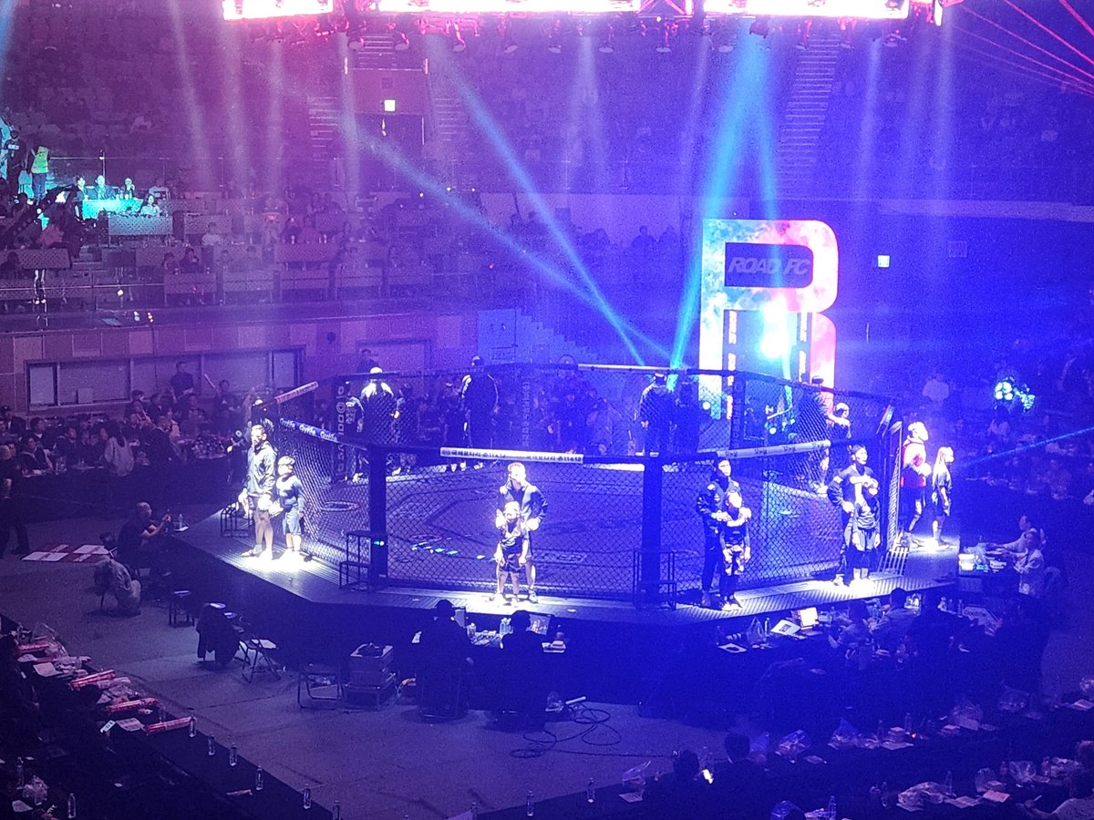 hkh_net's tweet image. #Roadfc #MMA