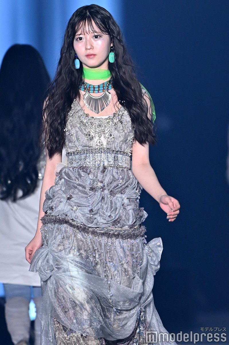 IDOL RUNWAY COLLECTION 2026💘】 AKB48八木愛月、エキゾチックコーデ