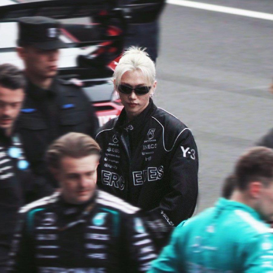 Mercedes AMG Petronas F1 team, for whom FELIX is there for, have WON the Chinese Grand Prix! 🏆🏎

#FELIX_F1_ChineseGP
#FELIXxADIDAS <a href="/MercedesAMGF1/">Mercedes-AMG PETRONAS F1 Team</a>