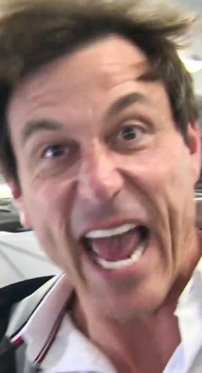 out of context Sir Lewis Hamilton tweet media