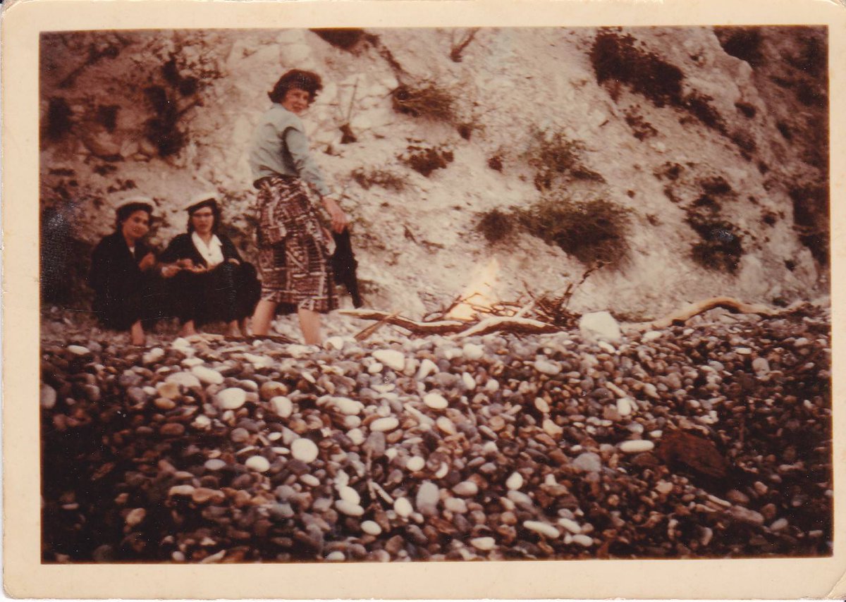 #PostedInThePast | Helen Baggott tweet media