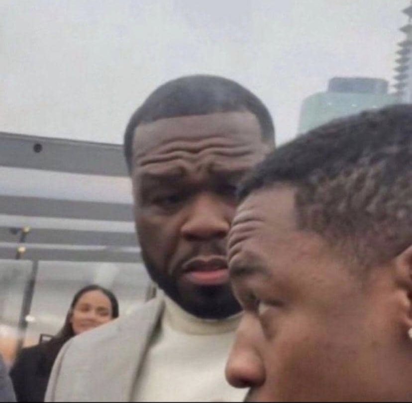 You dey play  sporty bet inside church 
And you said  you need  prayer  abi 🙏 😒