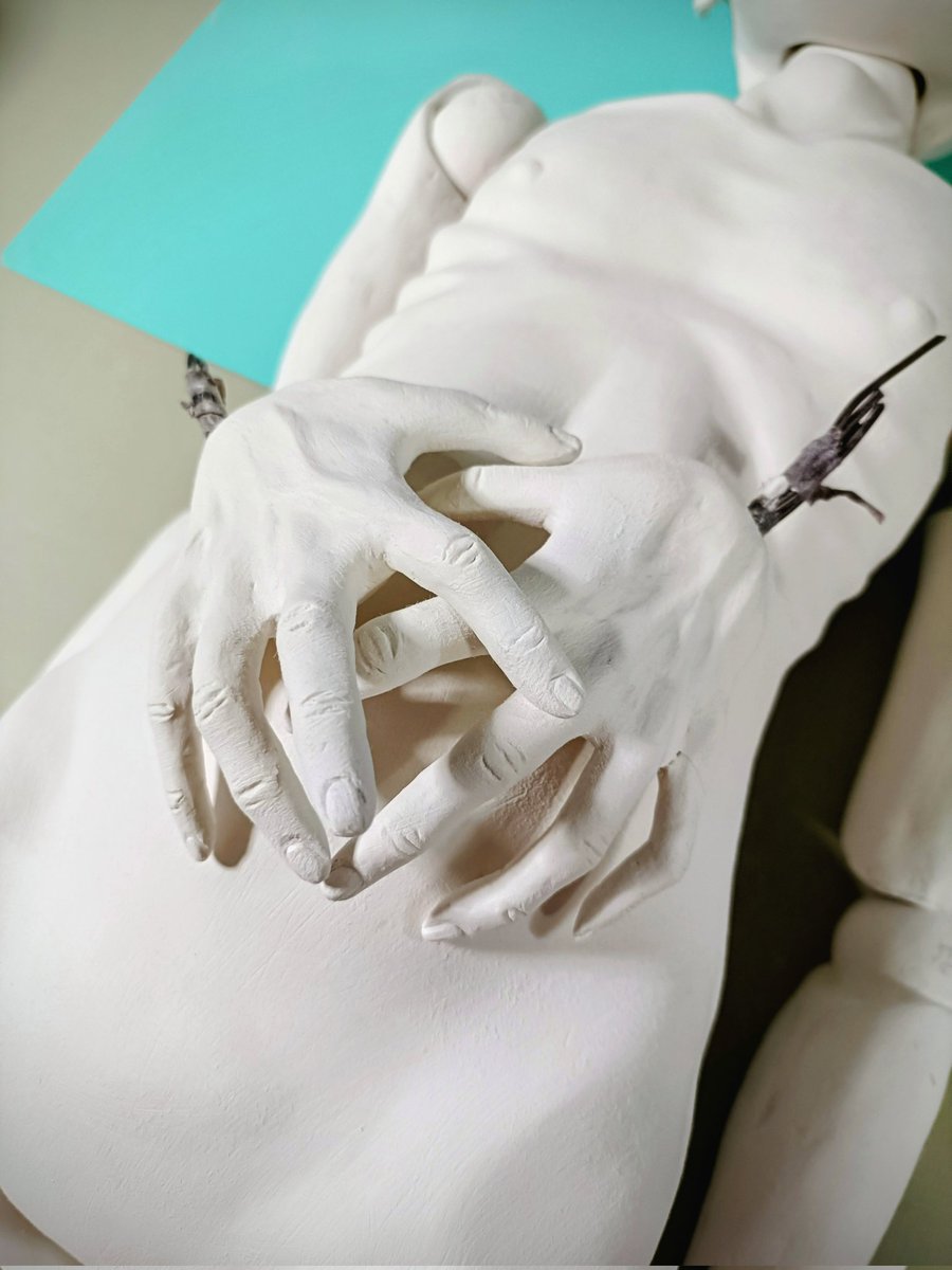 デカい！　来週はたくさん関節入れたいのと、足と局部🍌をつくらなければ