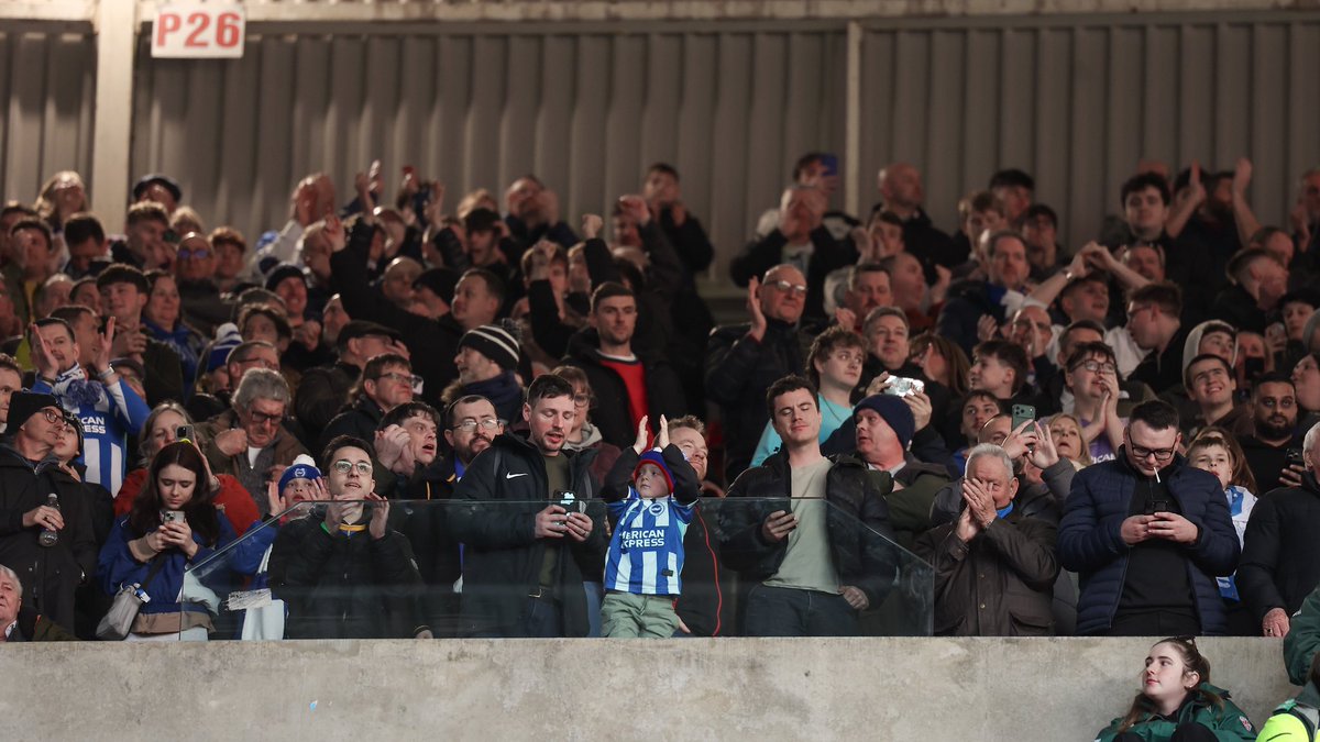 Brighton & Hove Albion tweet media