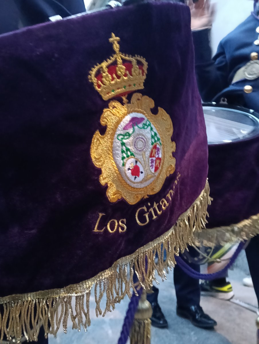 Desde <a href="/Gentedepaz/">Gente de Paz</a> os dejamos el enlace para que disfrutéis de todas las marchas y videos que subimos ayer de la procesión de Jesús ante Anás <a href="/jesusanteanas/">Jesús ante Anás</a> ; donde la Agrupación musical de Nuestro Padre Jesús de la Salud <a href="/LosGitanosSM/">Sección Musical Los Gitanos</a> nos deleitó con un plantel de marchas de una