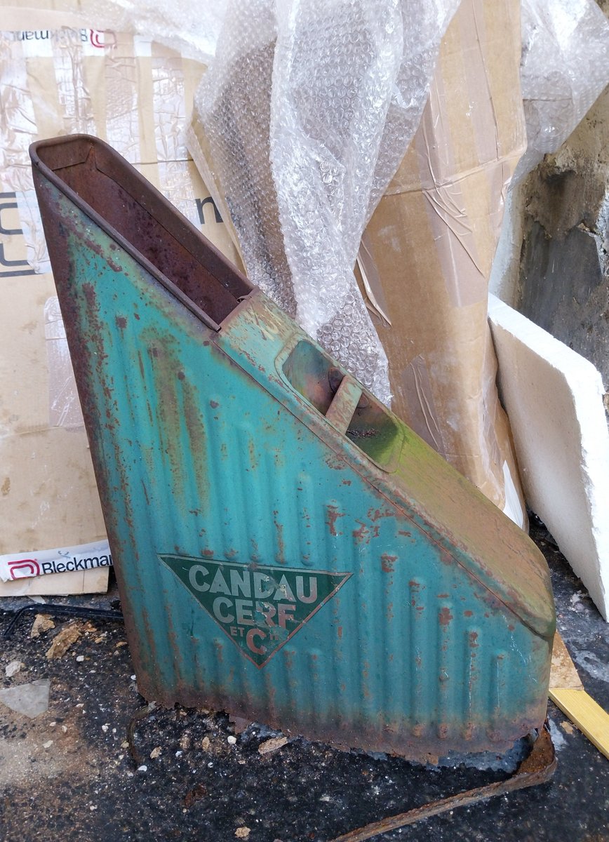 Snacky de Ligonnès BANANE-MOI LA GUEULE tweet media