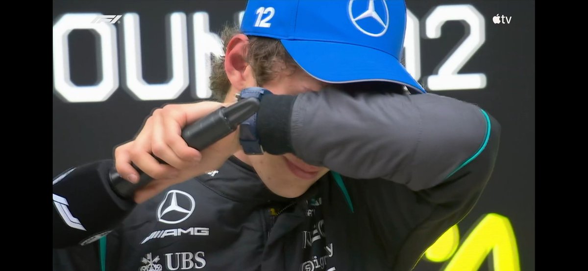 🐜🤙🏻 #K1MI tweet media