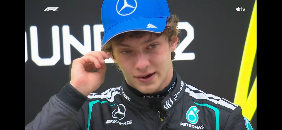 🐜🤙🏻 #K1MI tweet media