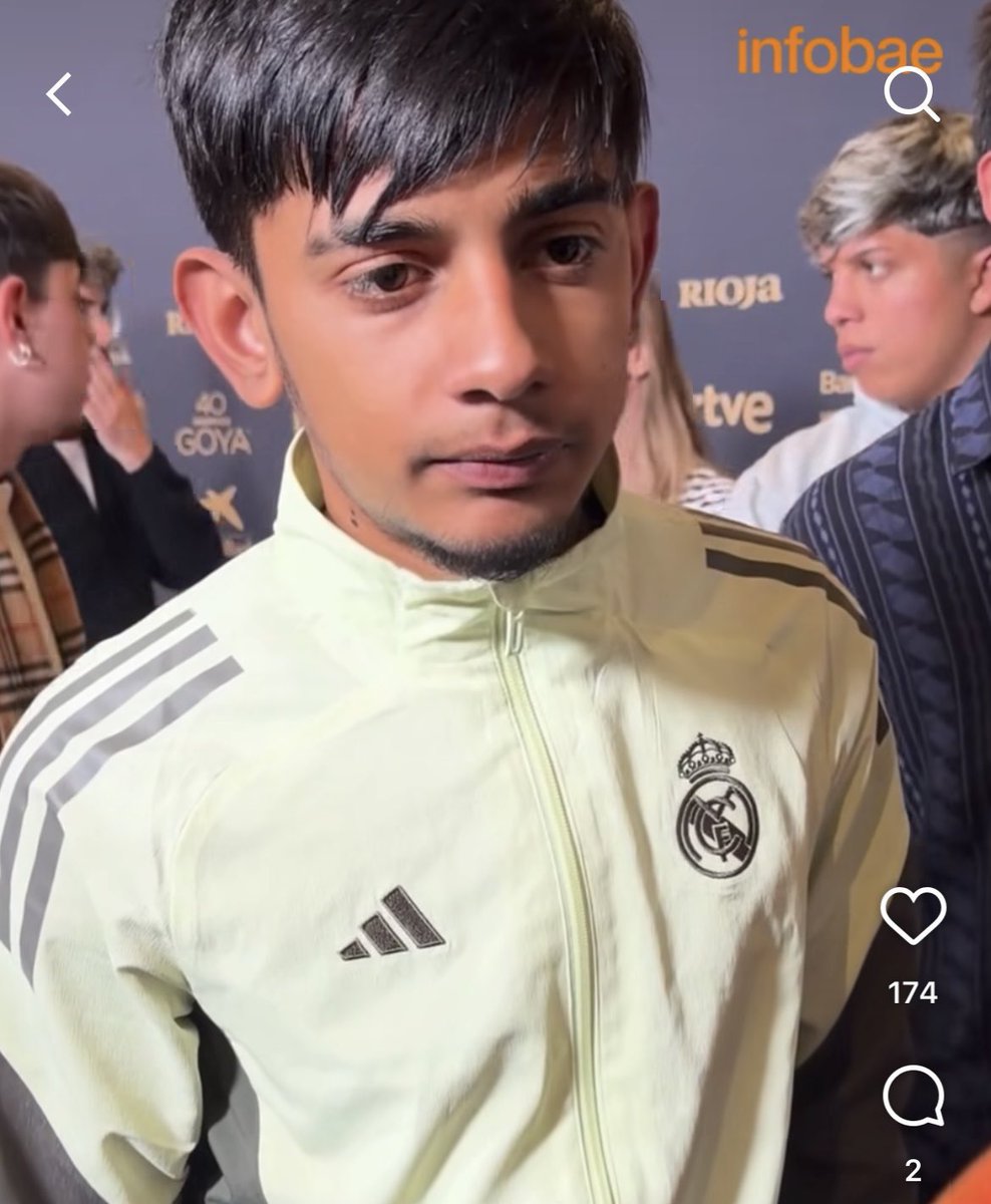 ᴍᴀɴᴜ. tweet media