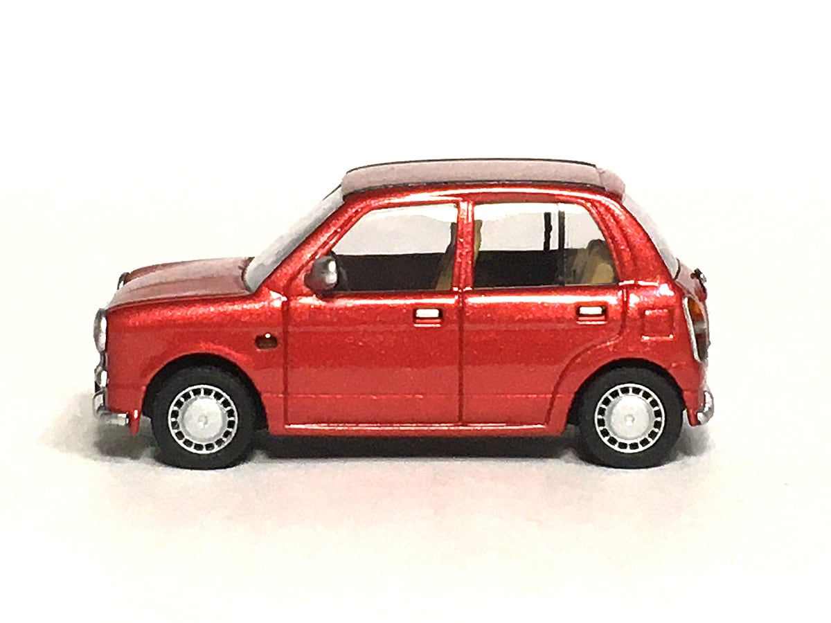 mgsp_mgmp's tweet photo. MGMPガレージショップ本日(3/15)午後7時より再入荷希望を頂いてますゴーゴーマイカーシリーズダイハツエッセ、ディスプレイカーシリーズL700ミラジーノ中後期の販売となります😆ご発注の際は納期確認のうえ宜しくお願いします😊
https://t.co/OMmZU5YY3N
#ダイハツ #ミラジーノ #ミニカー https://t.co/UHCCYzCAGF