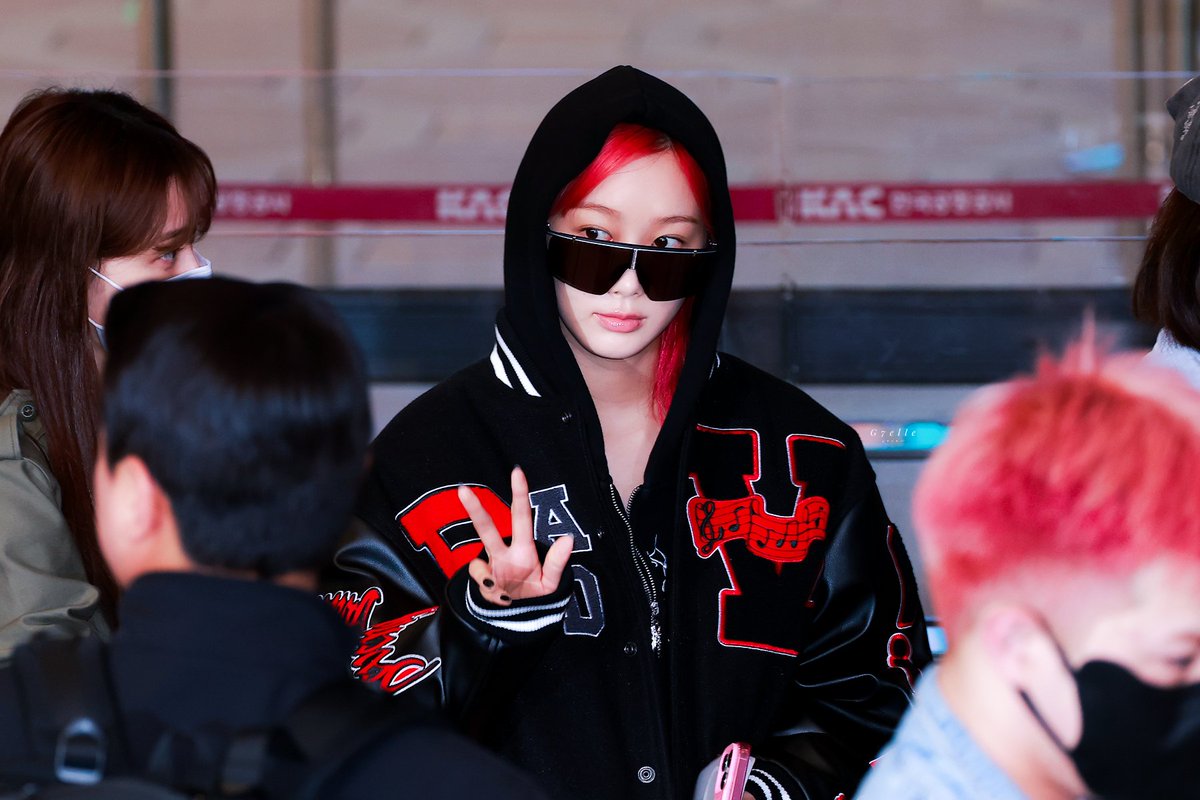 gslboo to a m uni😞🥀🥀 tweet media