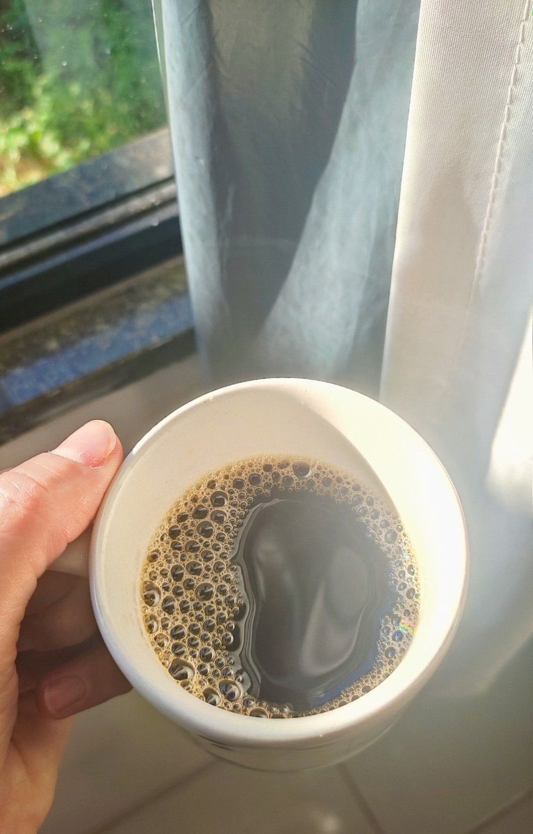 †xknight† tweet media