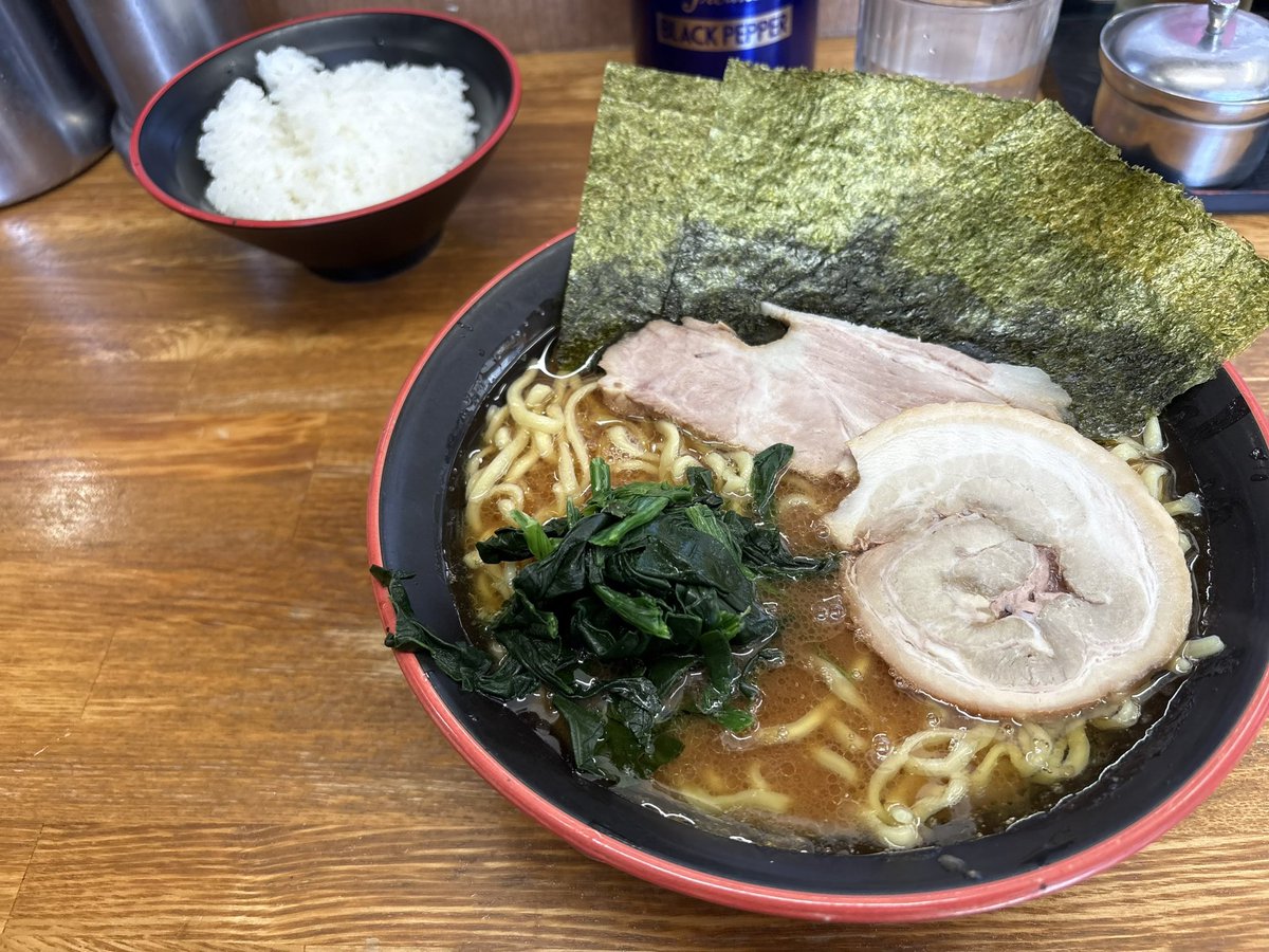 ゆーらい tweet media