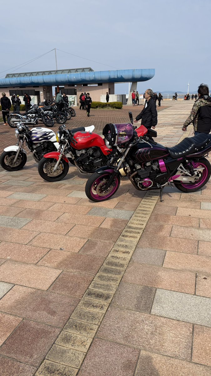 RS_phantom519's tweet photo. 北九州バイク祭り
前回の数倍来てて結構良かった https://t.co/OKfLgTP6sg