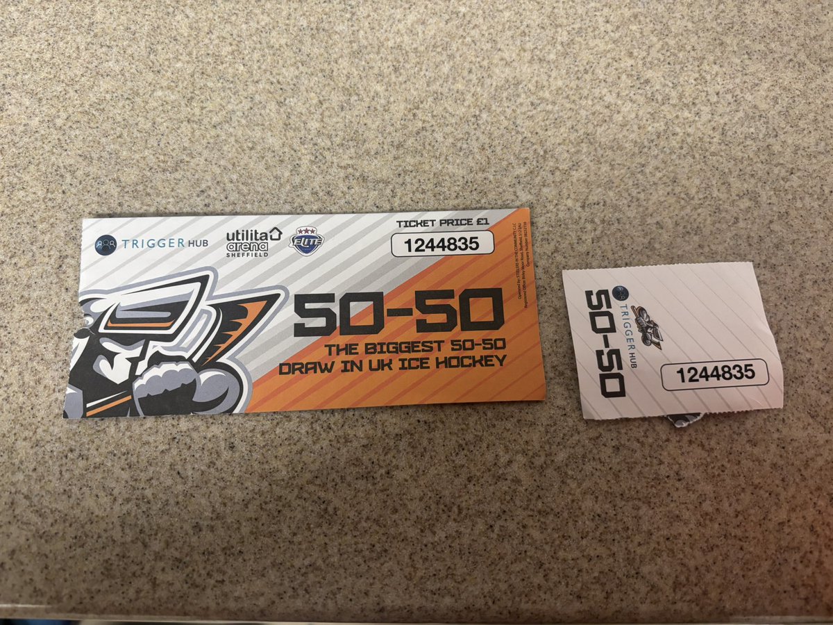 Emma Jade tweet media