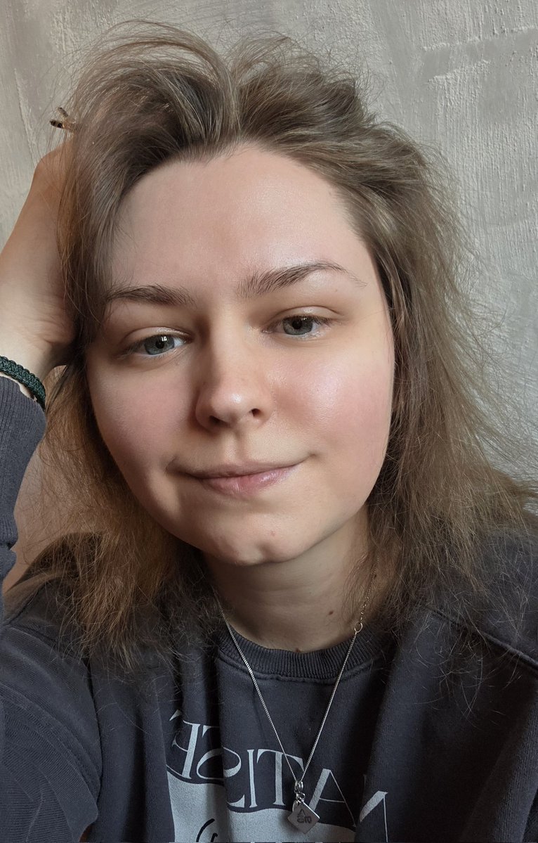 Alina Morrele 🖤 tweet media