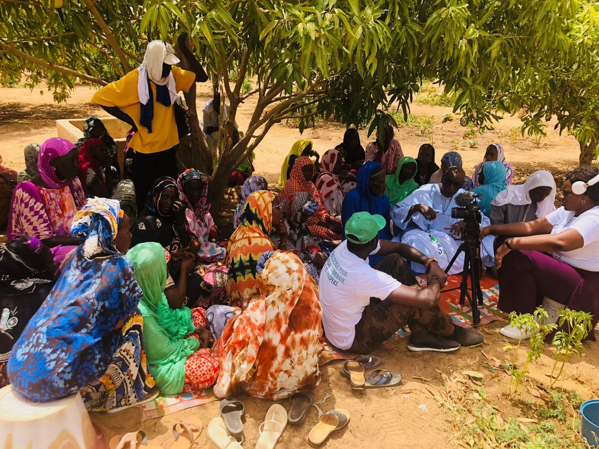 CONEMUND's tweet photo. En Mbolo Birane (#Senegal) trabajamos para fomentar el consumo de productos agroecológicos locales.
Eventos de degustación, programas de radio y demostraciones culinarias ayudan a promover una alimentación más saludable basada en productos locales. https://t.co/368bj40Hh7

#AACID https://t.co/33VoAyGISo