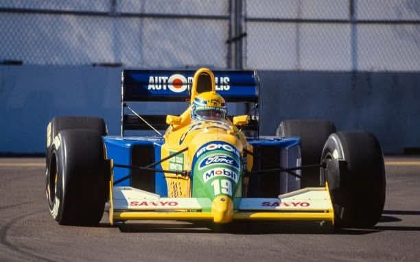 Postais dos 90 tweet media