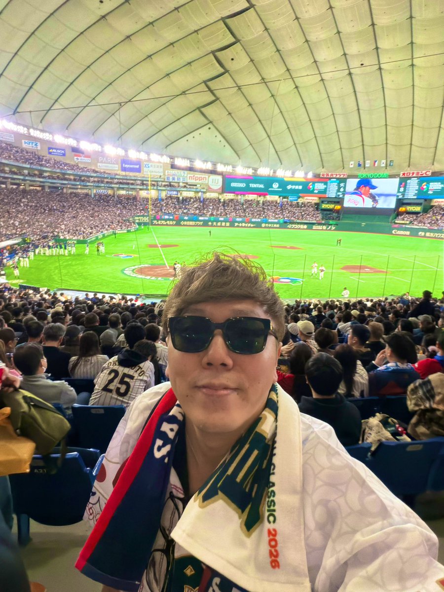 hikakin's tweet photo. #WBC2026 侍ジャパン、本当にお疲れ様でした。配信を通じて視聴者の皆さんと一緒に全力で応援できて、最高に熱い時間でした。悔しいですが、選手たちの最後まで諦めない姿から沢山の勇気をもらいました。ありがとうございました⚾️🇯🇵 https://t.co/KhEBQOR5df