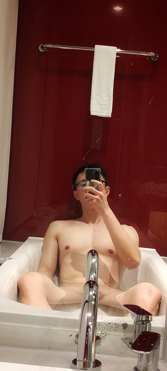 噴水龍 Phùn-tsuí-liông tweet media