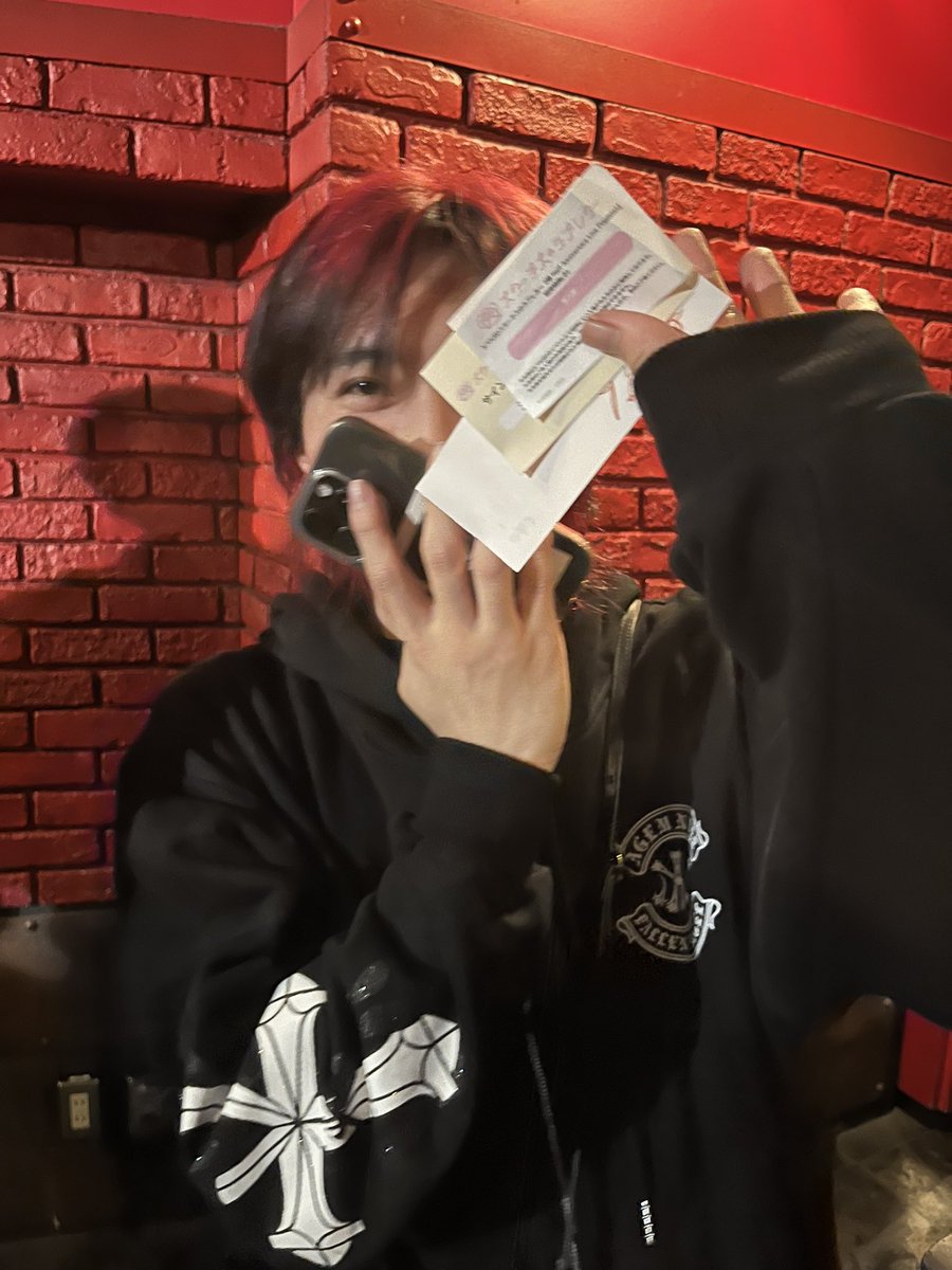 はったん tweet media