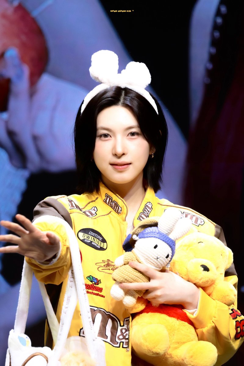 Before Anчone Else ' tweet media