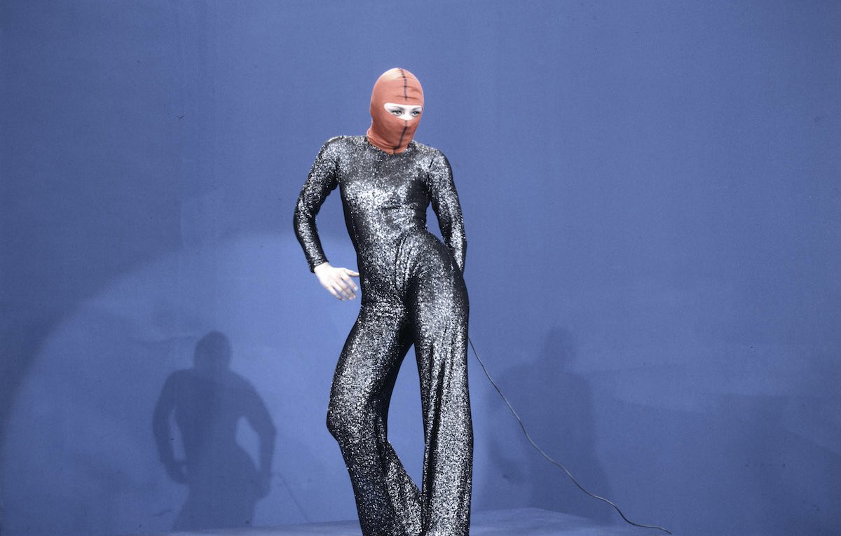 raffaella carrà posting tweet media