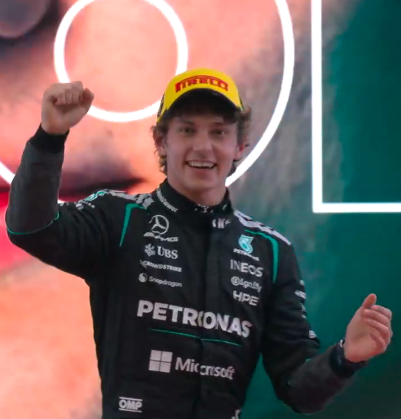 Estagiário da F1 tweet media