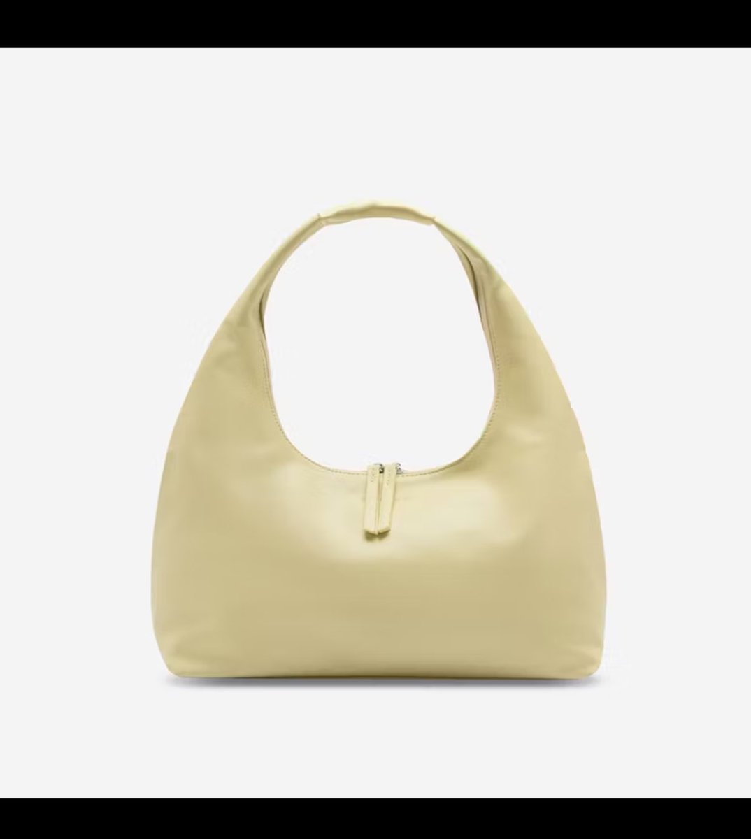 imso6of17's tweet photo. ส่งต่อกระเป๋า julymansion ไซส์ large สี butter yellow 🧈 1,000 บาท สภาพดีเหมือนใหม่สุด ๆ ทักมาขอดูรูปเพิ่มเติมได้ค่ะ #ส่งต่อjulymansion #julymansion #กระเป๋าjulymansion https://t.co/VAH6nY1CaM