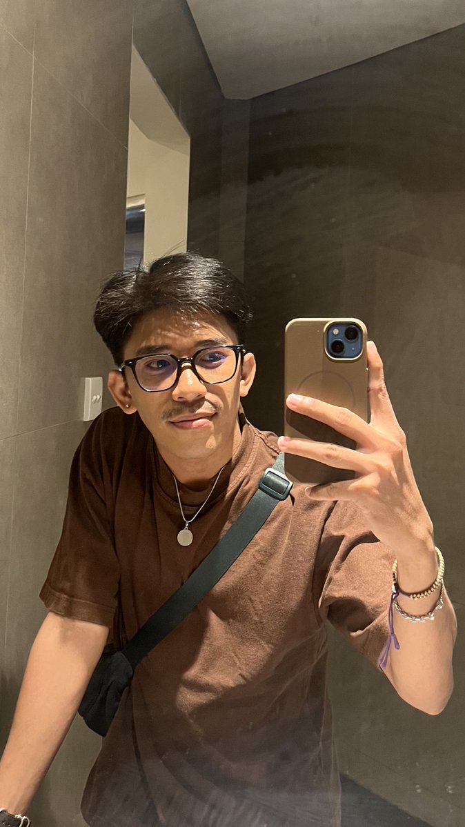 pakyuuontwt🤘🏻 tweet media