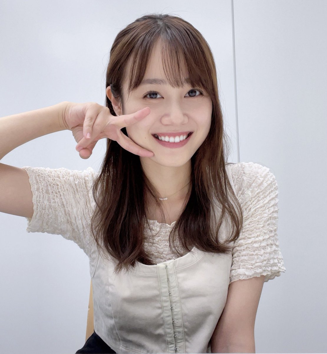 UooscNg9lJ74058's tweet photo. 相変わらずみっくはおちん〇んにきくなぁ💕
顔だけでもえろいのに脱いでるからもうオ〇ペ声優筆頭だよね💕

みっく💕みっく💕って言いながらシコシコするの気持ちよすぎる💕
全身におち〇ぽ擦り付けてからドロドロになるまでぶっかけてあげたい💕

おま〇こ舐め回して赤面おもらしするの見てみたい💕 https://t.co/No6yHbdMZM