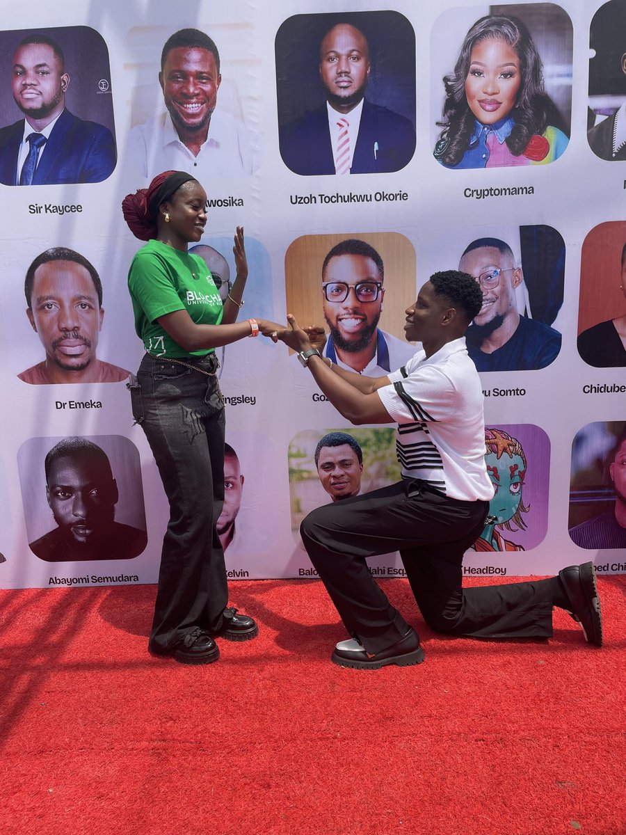 Romeo🌹 tweet media