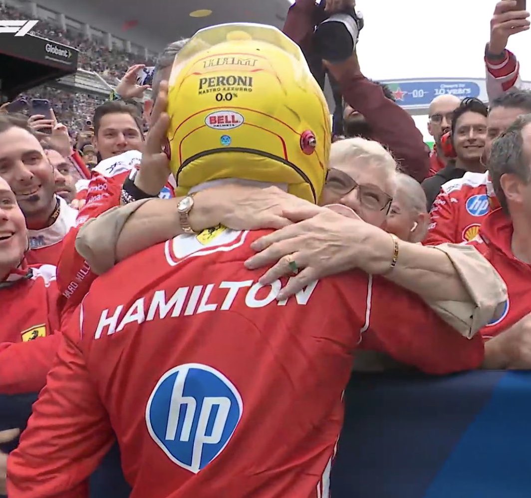 iesh🍒 tweet media