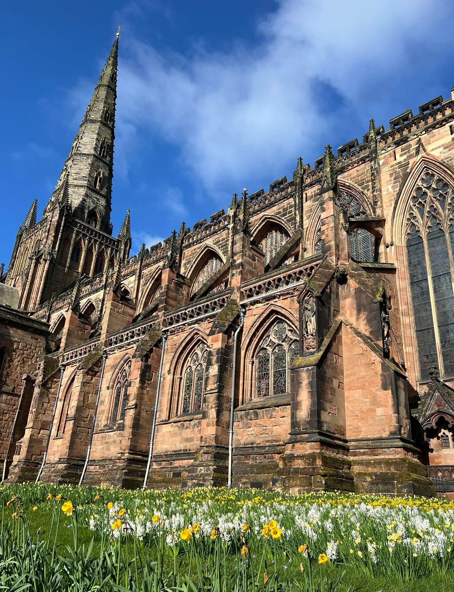 Robert Slater tweet media