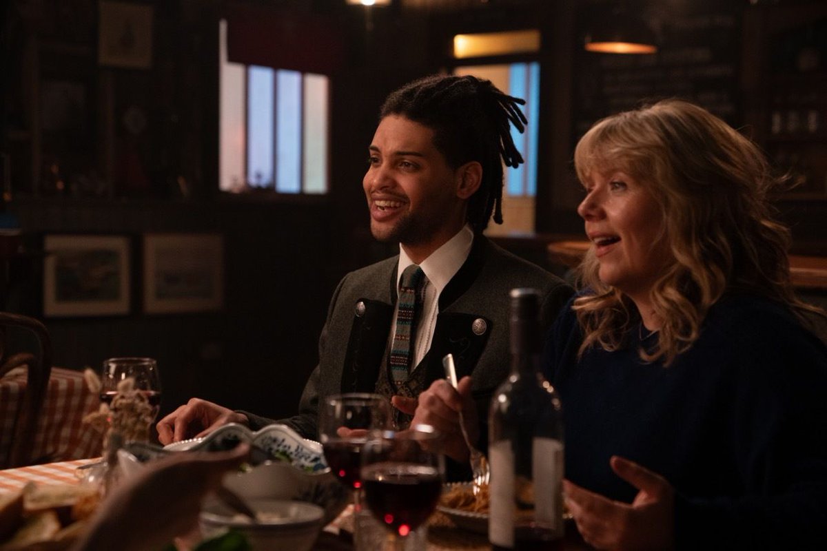 AimPublicity's tweet image. Happy Mother’s Day! Catch some badass mums in action with much loved crime capers #HarryWild &amp;amp; #WhitstablePearl or for more wholesome family fun dive into #AllCreaturesGreatAndSmall