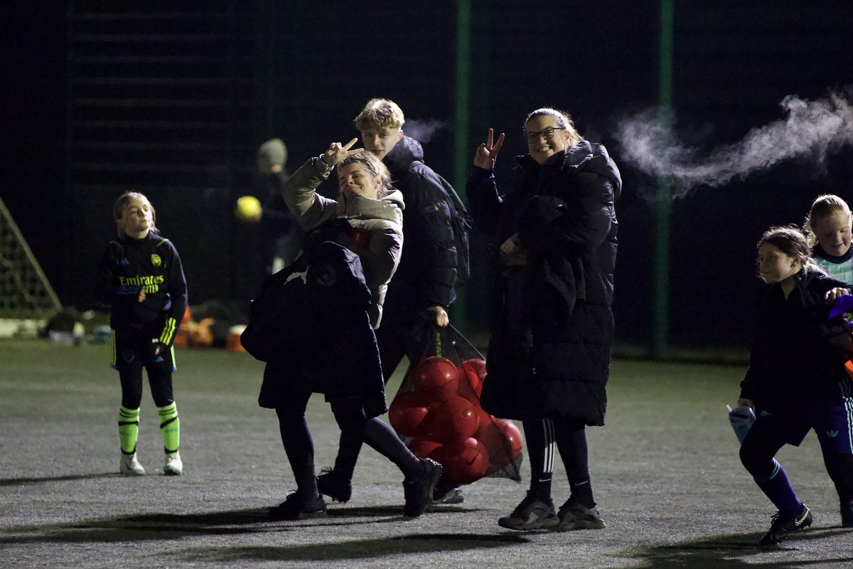 Faversham Strike Force FC ⚡️ tweet media