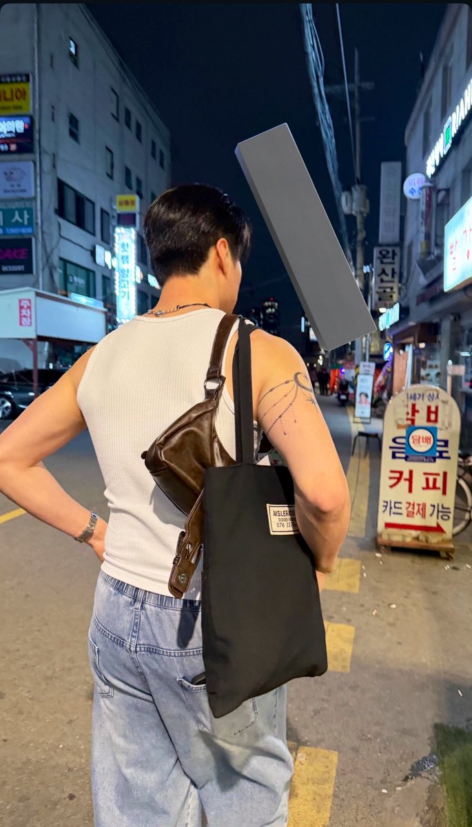 dochy_i's tweet photo. 아 요즘 개돼지 된것같은데.. https://t.co/FEkvBfSEUT