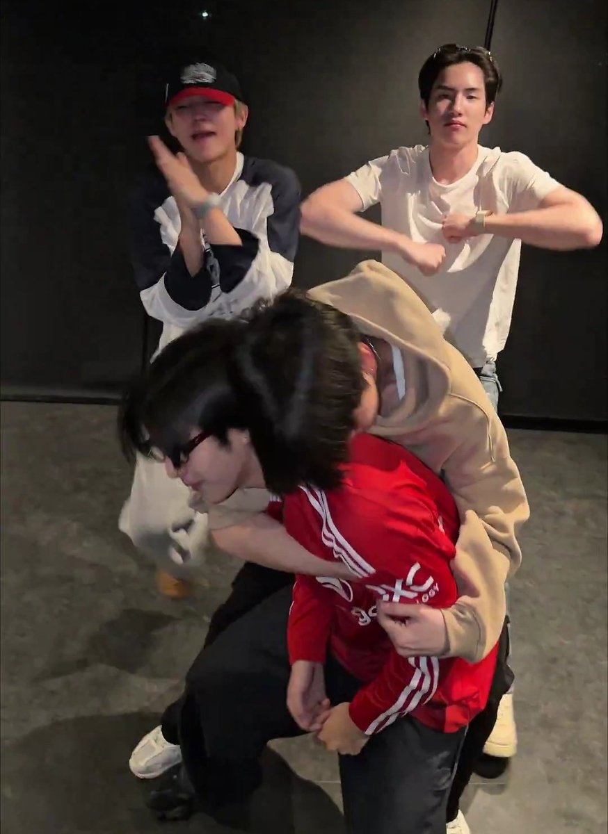 ไม่มีพี่ไทย แต่เปอร์ก็ไม่รอดอยู่ดี