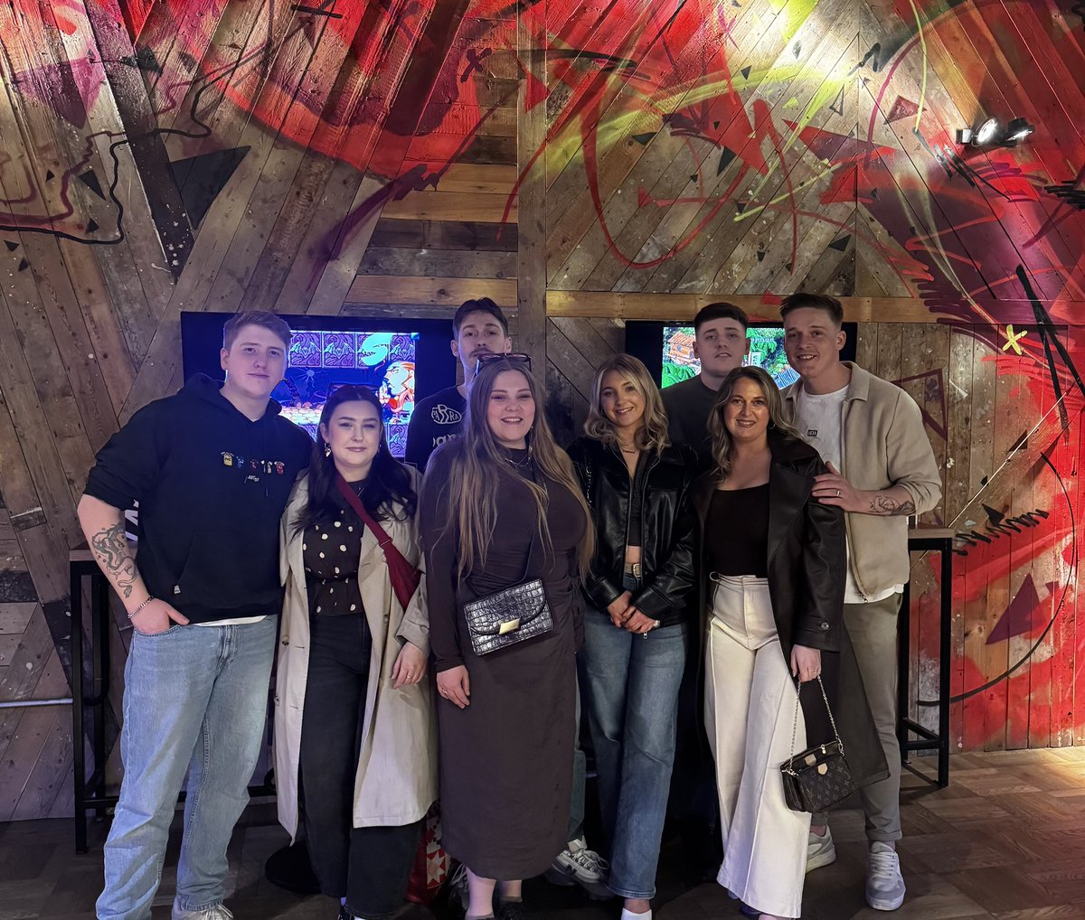 ✨ Laura Turnbull ✨ tweet media