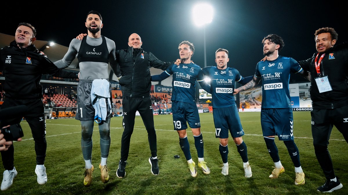 MotorLublin's tweet photo. Zwycięski wieczór w Niecieczy na zdjęciach 😍📸

GALERIA 🔗 https://t.co/mRd3rbxgui

#BBTMOT https://t.co/xGISFY2Xv2
