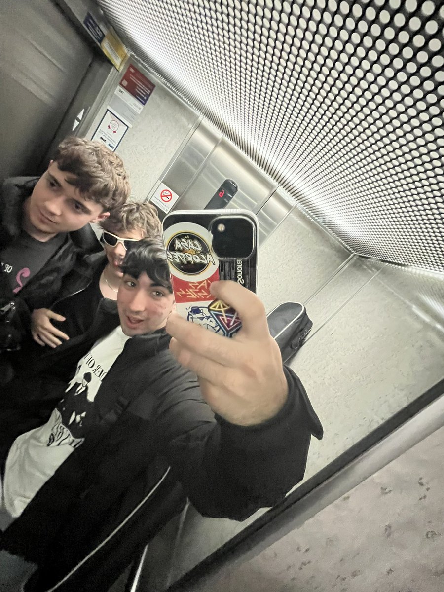 hiso🪻 tweet media