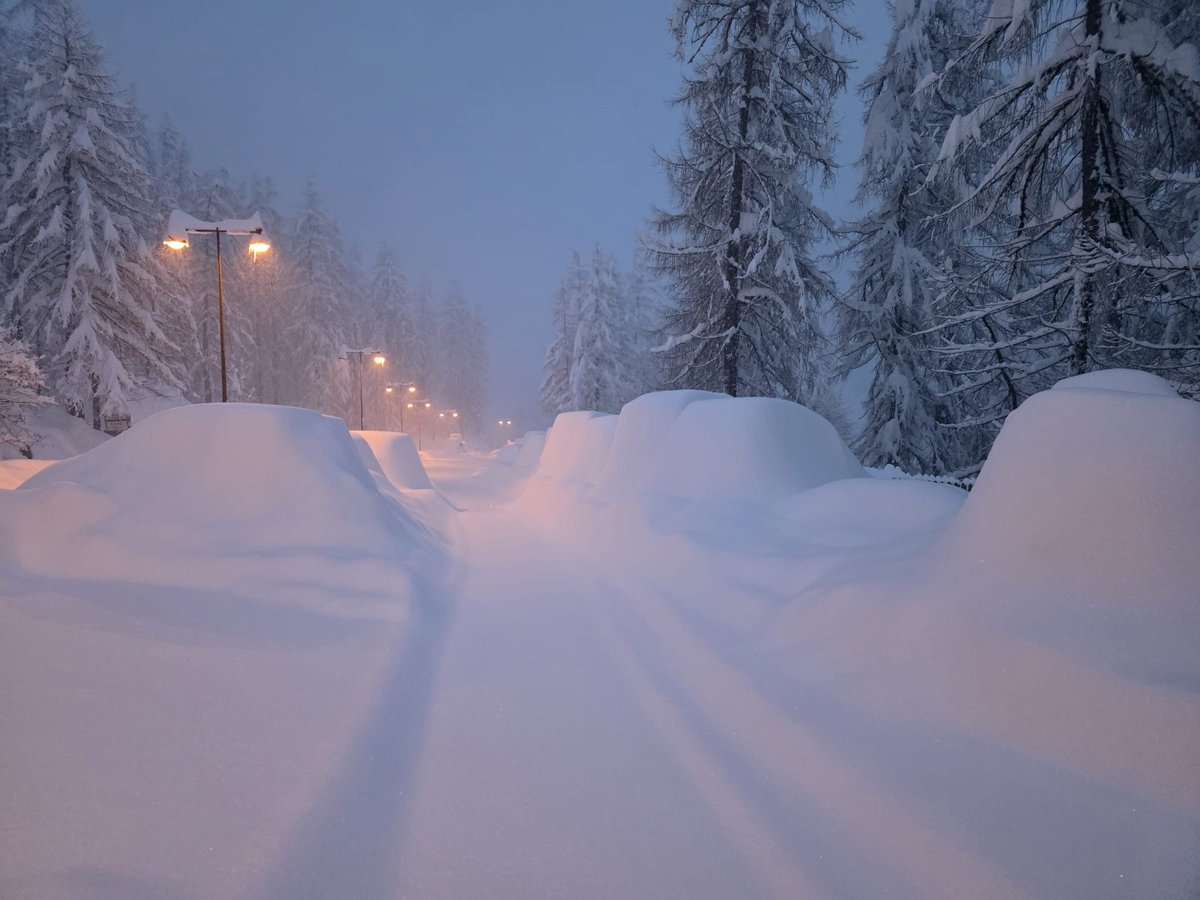 MeteoSchweiz tweet media