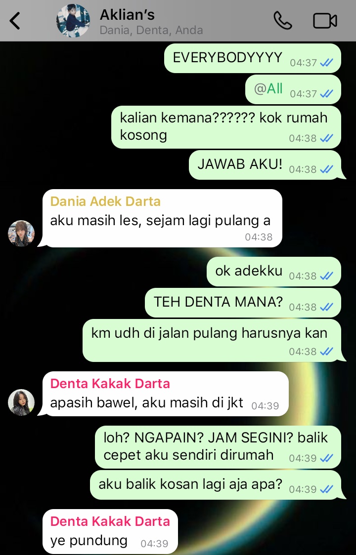 kareisun's tweet photo. Darta udahan ya dramatis nya,
seventeen one tweet from #DLR https://t.co/Qr4HlivJkr