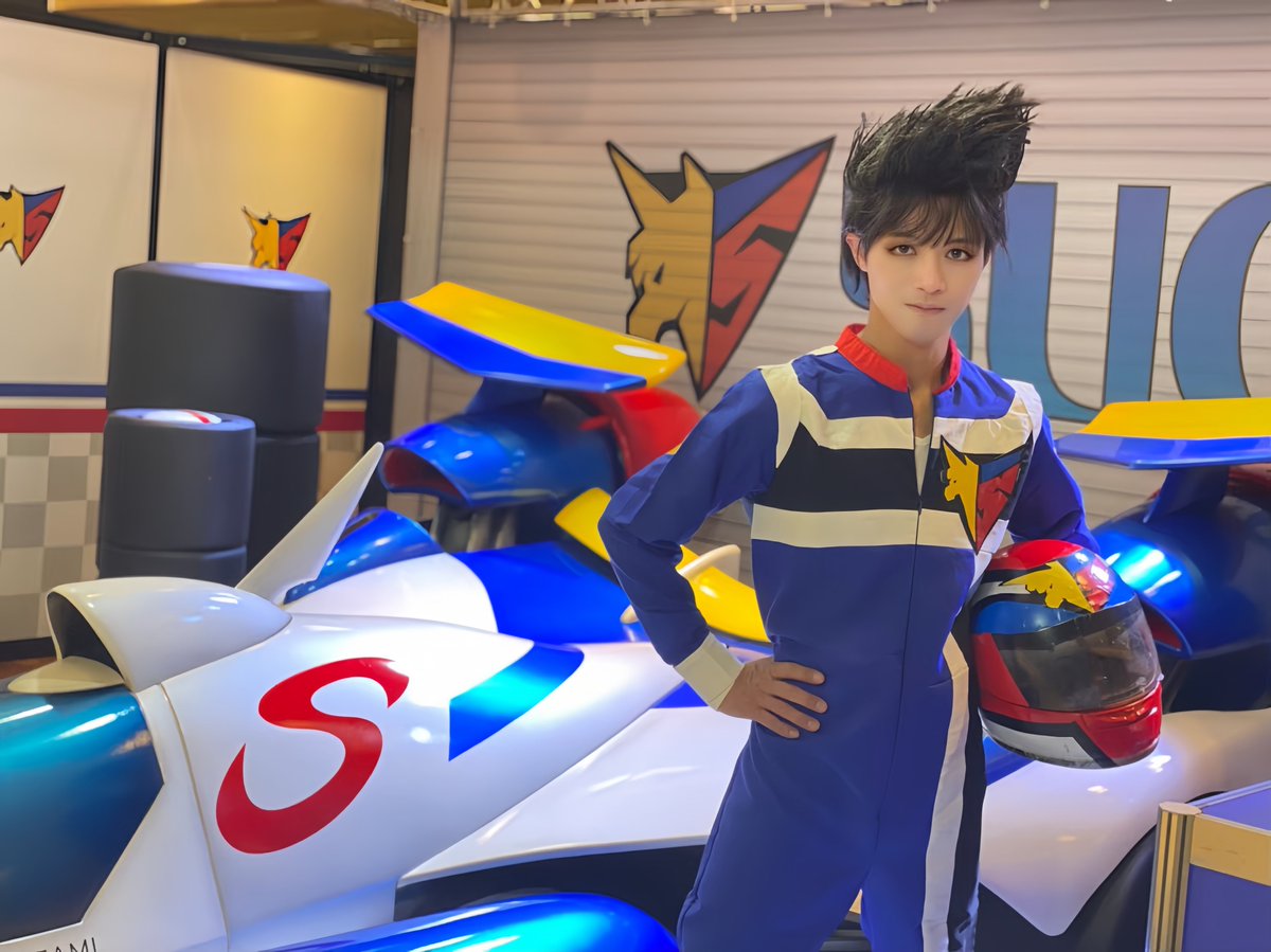 TOMOYAN_ef8's tweet image. サイバーフォーミュラ 35周年おめでとうございます㊗️

ハヤトの成長をずっと見てきた大好きな作品！！
そろそろ現実にCFマシンが走る姿を見たい！！

 #CF35th
#サイバーフォーミュラ 
#コスプレ