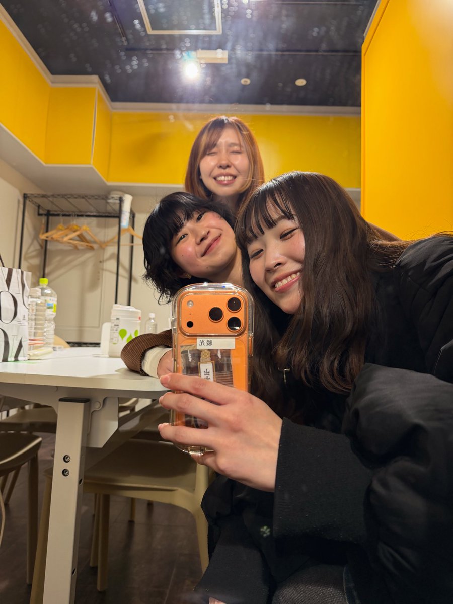 ちとせみな tweet media