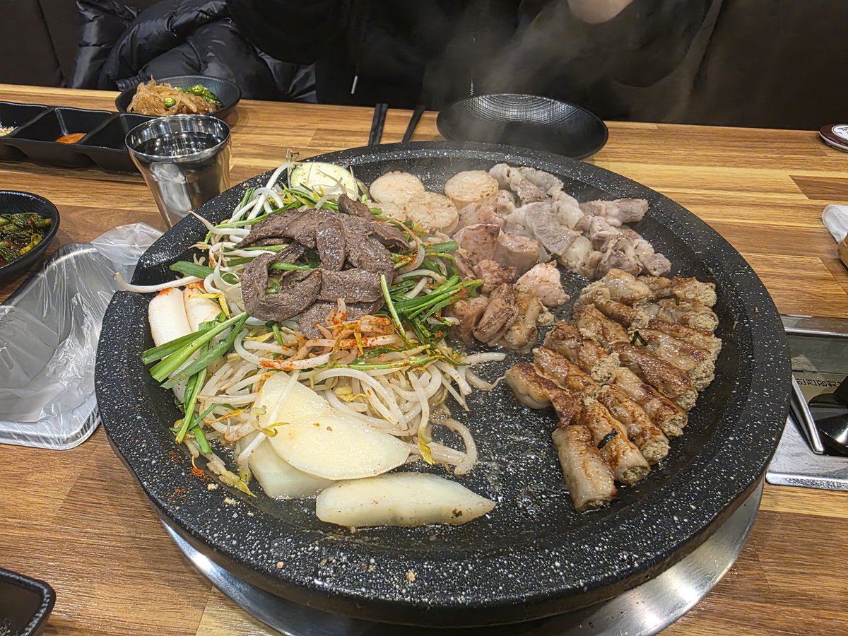 느린 손김박이임유채일리스'ڡ'४ tweet media