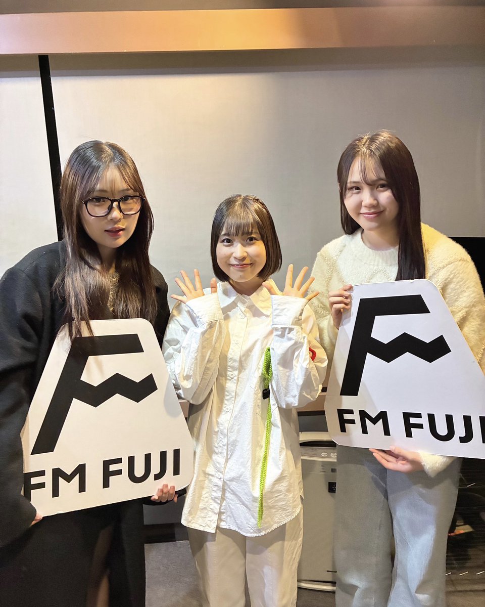 中島 怜 official tweet media